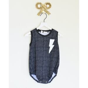 Cute Knits Lightening Romper  / 12 months